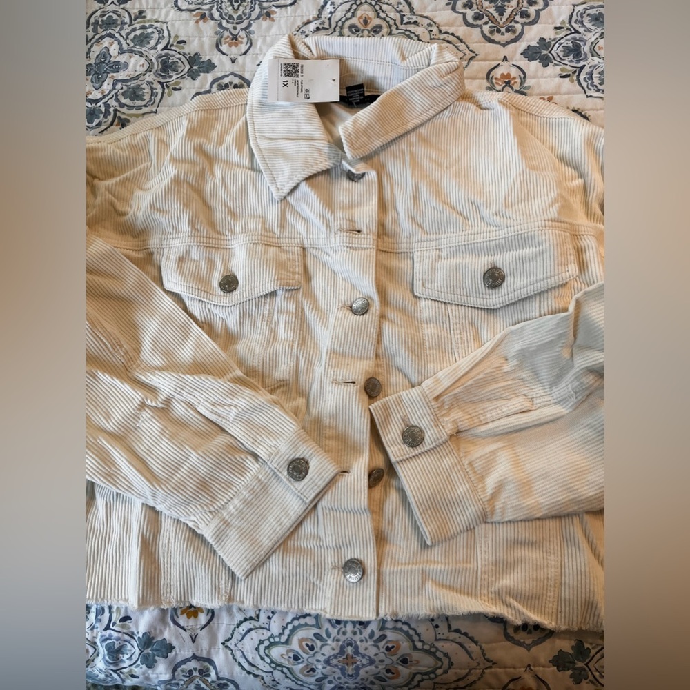 Cream white forever 21 corduroy button up jacket size 1x new with tags